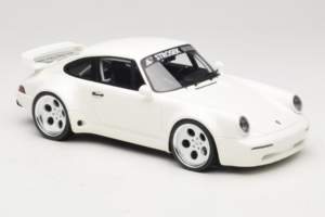 Porsche 911 992 Strosek Giga White GT Spirit 1:18 GT525 Hars — afbeelding 4 van 6