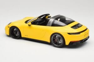 Porsche 911 992 Targa 4 GTS Geel Minichamps 1:18 153061064 Metaal — afbeelding 5 van 6