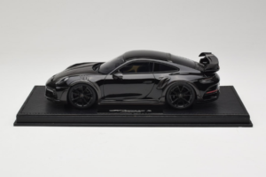 Porsche 911 992 TechArt GTstreet R Zwart Met Zwarte Wielen TechArt 1:18 REMC012 Hars