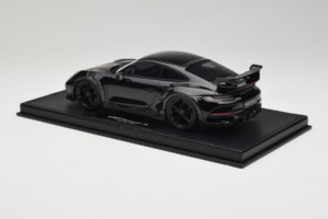 Porsche 911 992 TechArt GTstreet R Zwart Met Zwarte Wielen TechArt 1:18 REMC012 Hars — afbeelding 5 van 6
