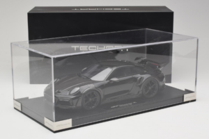 Porsche 911 992 TechArt GTstreet R Zwart Met Zwarte Wielen TechArt 1:18 REMC012 Hars — afbeelding 6 van 6