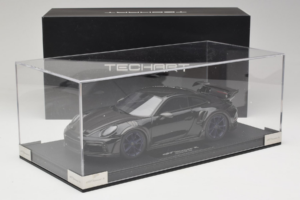 Porsche 911 992 TechArt GTstreet R Zwart Met Blauwe Wielen TechArt 1:18 REMC009 Hars — afbeelding 6 van 6
