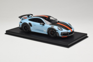 Porsche 911 992 TechArt GTstreet R Gulf Blue TechArt 1:18 REMC010 Hars — afbeelding 4 van 6