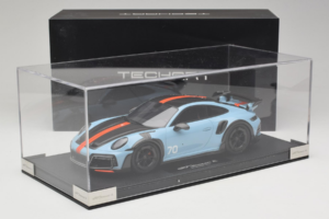 Porsche 911 992 TechArt GTstreet R Gulf Blue TechArt 1:18 REMC010 Hars — afbeelding 6 van 6