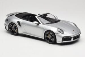 Porsche 911 992 Turbo S Cabriolet Zilver Minichamps 1:18 155069082 Metaal — afbeelding 4 van 6