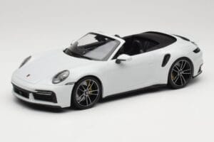 Porsche 911 992 Turbo S Cabriolet White Metallic Minichamps 1:18 155069080 Metaal