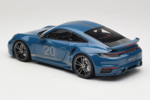 Porsche 911 992 Turbo S Coupe Sport Design Blauw Minichamps 1:18 113069073 Metaal — afbeelding 7 van 8