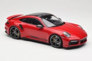 Porsche 911 992 Turbo S Rood Minichamps 1:18 155069070 Metaal — afbeelding 4 van 6