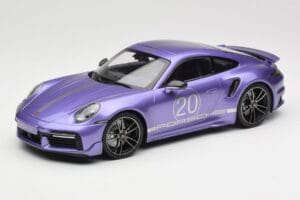 Porsche 911 992 Turbo S Sport Design Package Viola Metallic Minichamps 1:18 155069174 Metaal