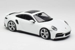 Porsche 911 992 Turbo S Wit Concept Minichamps 1:18 WAP0211620CNP Metaal — afbeelding 4 van 6