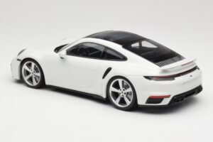 Porsche 911 Turbo S 992 Wit Minichamps 1:18 WAP0211620RTRB Metaal — afbeelding 5 van 6