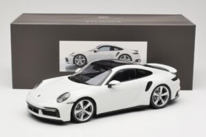 Porsche 911 Turbo S 992 Wit Minichamps 1:18 WAP0211620RTRB Metaal — afbeelding 6 van 6