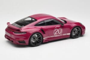 Porsche 911 992 Turbo S met Sport Design Package Rood Minichamps 1:18 155069172 Metaal — afbeelding 2 van 6