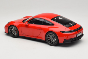 Porsche 911 992.2 Carrera 4 GTS Guards Red Norev 1:18 187171 Metaal — afbeelding 7 van 8