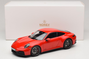 Porsche 911 992.2 Carrera 4 GTS Guards Red Norev 1:18 187171 Metaal — afbeelding 8 van 8