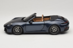 Porsche 911 992.2 Carrera Cabriolet Yachting Blue Norev 1:18 187180 Metaal — afbeelding 4 van 8