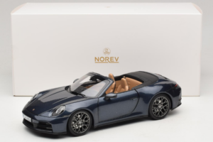 Porsche 911 992.2 Carrera Cabriolet Yachting Blue Norev 1:18 187180 Metaal — afbeelding 8 van 8