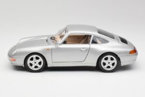 Porsche 911 993 Carrera Zilver Bburago 1:18 3050-M1 Metaal — afbeelding 3 van 8