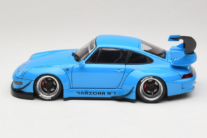 Porsche 911 993 RWB Hemelsblauw Gun Grey Wheels AUTOart 1:18 78152 Composiet — afbeelding 4 van 8