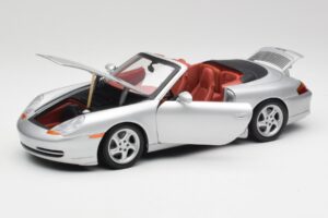 Porsche 911 996 Cabriolet Zilver Gate 1:18 1052 Metaal — afbeelding 2 van 8