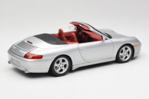 Porsche 911 996 Cabriolet Zilver Gate 1:18 1052 Metaal — afbeelding 3 van 8