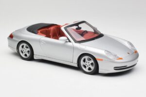 Porsche 911 996 Cabriolet Zilver Gate 1:18 1052 Metaal — afbeelding 6 van 8