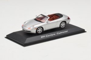 Porsche 911 996 Cabriolet Zilver Minichamps 1:43 WAP02004097 Metaal — afbeelding 2 van 4