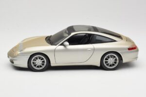 Porsche 911 996 Carrera 4S Zilver Maisto 1:18 WAP02102212 Metaal — afbeelding 4 van 8