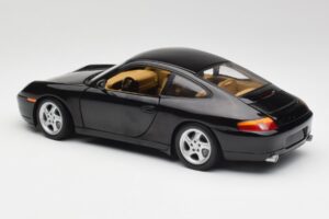 Porsche 911 996 Carrera Zwart Gate 1:18 1043 Metaal — afbeelding 7 van 8