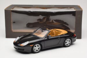 Porsche 911 996 Carrera Cabriolet Zwart UT Models 1:18 WAP02100997 Metaal — afbeelding 8 van 8