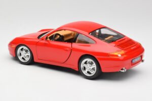 Porsche 911 996 Carrera Rood Bburago 1:18 3385 Metaal — afbeelding 7 van 8
