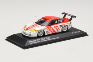 Porsche 911 996 GT3 Cup #37 Matos / Fitzgerald Rolex 24 at Daytona 2005 Minichamps 1:43 400056237 Metaal — afbeelding 2 van 4