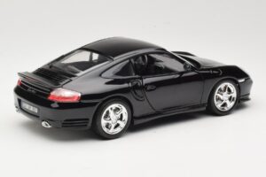 Porsche 911 996 Turbo Zwart Bburago 1:18 18-12030 Metaal — afbeelding 3 van 8