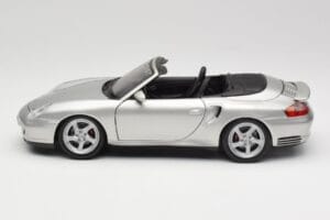Porsche 911 996 Turbo Cabriolet Zilver Maisto 1:18 31660 Metaal — afbeelding 4 van 8
