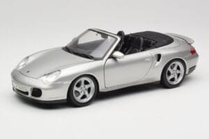 Porsche 911 996 Turbo Cabriolet Zilver Maisto 1:18 31660 Metaal