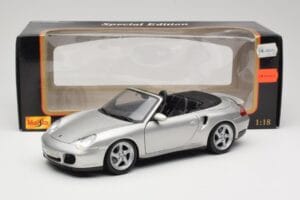 Porsche 911 996 Turbo Cabriolet Zilver Maisto 1:18 31660 Metaal — afbeelding 8 van 8