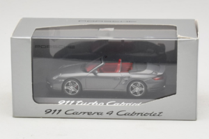 Porsche 911 997 Turbo Cabriolet Grey Metallic Minichamps 1:43 WAP02015216 Metaal — afbeelding 5 van 5