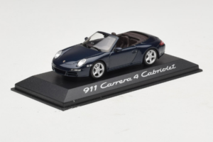 Porsche 911 997 Carrera 4 Cabriolet Donkerblauw Minichamps 1:43 WAP02015216-P1 Metaal — afbeelding 2 van 4