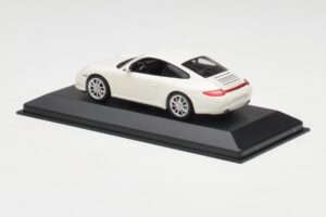 Porsche 911 997 Carrera 4S Carrara Wit Minichamps 1:43 403066431 Metaal — afbeelding 3 van 4