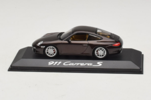 Porsche 911 997 Carrera S Brown Metallic Minichamps 1:43 WAP02001318 Metaal