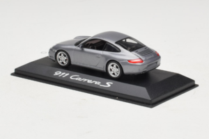 Porsche 911 997 Carrera S Grijs Metallic Minichamps 1:43 WAP02010116-R1 Metaal — afbeelding 3 van 4