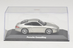 Porsche 911 997 Carrera Silver Metallic Minichamps 1:43 WAP02011515 Metaal — afbeelding 4 van 5