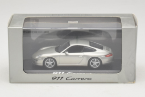 Porsche 911 997 Carrera Silver Metallic Minichamps 1:43 WAP02011515 Metaal — afbeelding 5 van 5