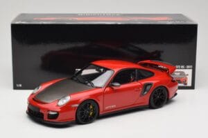 Porsche 911 997 GT2 RS Rood Met Zwarte Velgen Minichamps 1:18 100069407 Metaal — afbeelding 8 van 8