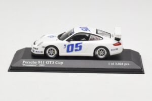 Porsche 911 997 GT3 Cup #5 Presentation 2005 Minichamps 1:43 400056400 Metaal