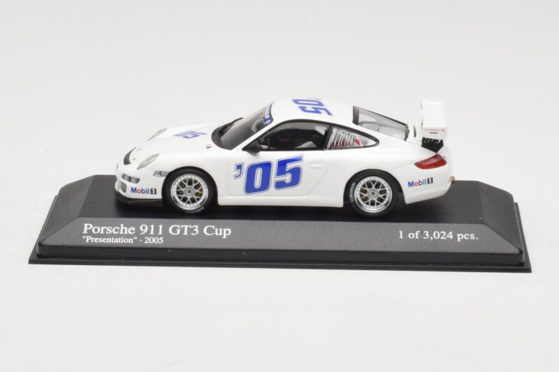 Porsche 911 997 GT3 Cup #5 Presentation 2005 Minichamps 1:43 400056400 Metaal
