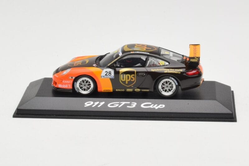 Porsche 911 997 GT3 Cup #28 M. Seffarth Carrera Cup 2006 Minichamps 1:43 WAP02012316 Metaal