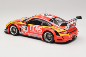 Porsche 911 997 GT3 R #8 De Lorenzi Racing De Lorenzi 24 Hours of Spa 2011 Minichamps 1:18 151118918 Metaal — afbeelding 5 van 6