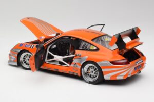 Porsche 911 997 GT3 R #88 Porsche Consulting 2005 AUTOart 1:18 77821 Metaal — afbeelding 5 van 8