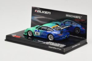 Porsche 911 997 GT3 R #44 Team Falken S. Henzler / P. Dumbreck / M. Ragginger / S. Asch 24 Hours Nurburgring 2011 Minichamps  — afbeelding 3 van 4